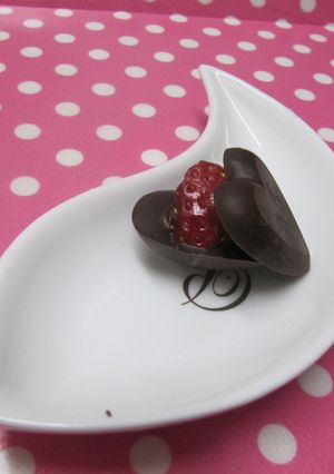 いちごとチョコのハートサンド-レシピのメイン写真