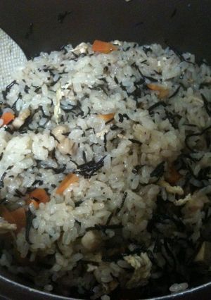 炊き込み！鶏ひじきご飯-レシピのメイン写真