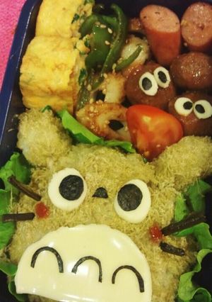 簡単キャラ弁♪とろろdeトトロのおにぎり-レシピのメイン写真