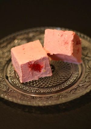 苺とクリームチーズのヘルシーセミフレッド-レシピのメイン写真