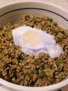 子供大好き☆野菜とそぼろ丼-レシピのメイン写真