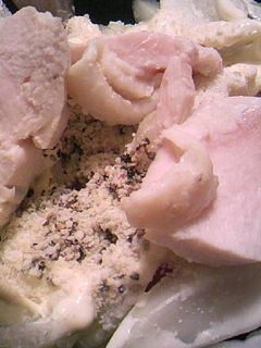 鶏ハムとトマトと玉葱のマヨチーズ酢サラダ-レシピのメイン写真