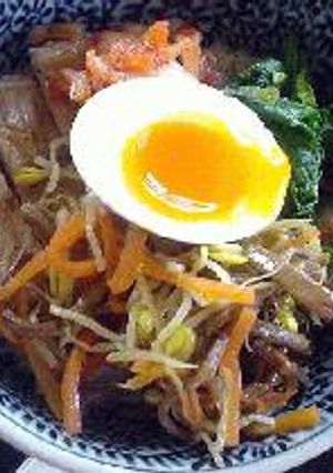 はなびし草の豚ロースのビビンバ風丼-レシピのメイン写真