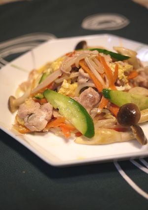 中華屋さんの定食☆キュウリの入った炒め物-レシピのメイン写真