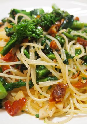 菜の花とドライトマトのパスタ-レシピのメイン写真