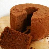 基本からアレンジまで！思わずつくりたくなる「チョコシフォンケーキ