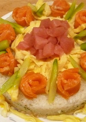 おひな祭りに♥デコレーションちらし寿司♥-レシピのメイン写真