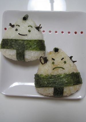 おむすびで小結♪簡単キャラ弁おすもうさん-レシピのメイン写真
