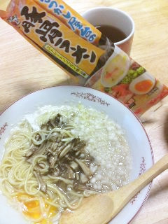 豚骨ラーメンに天かすでコク旨☆-レシピのメイン写真
