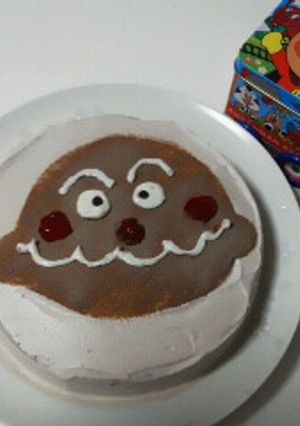 カレーパンマンのケーキ・・・！？-レシピのメイン写真