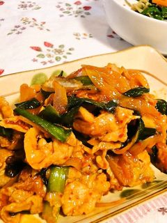 豚キムチ☆食べるラー油を使って美味しく-レシピのメイン写真