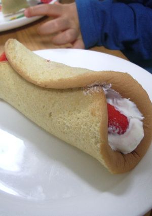 まるごとイチゴ風 ケーキ-レシピのメイン写真