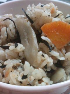 *鉄分・食物繊維たっぷり炊き込みご飯*-レシピのメイン写真