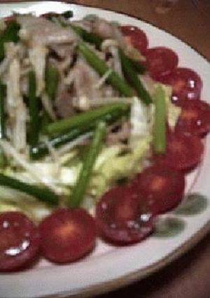 豚肉＋ニンニクの茎のサラダ-レシピのメイン写真