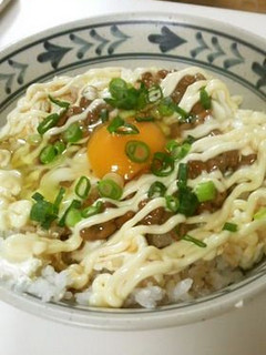 クリームチーズと納豆が卵ご飯にであった♪-レシピのメイン写真