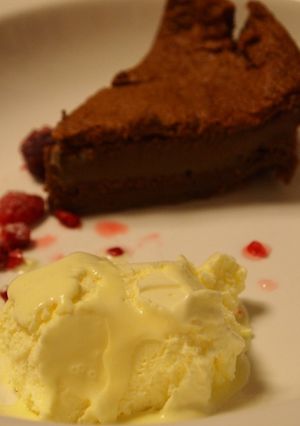 ダブルチョコレート ムース ケーキ-レシピのメイン写真