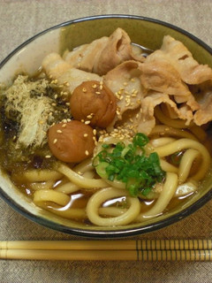 カフェ風*豚しゃぶ梅ゴマうどん-レシピのメイン写真