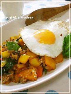 タイ風♡豚肉のバジル炒め飯-レシピのメイン写真