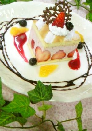 【豪華プレート♪苺のチーズムースケーキ】-レシピのメイン写真