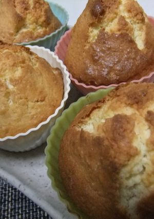 混ぜて焼くだけのココナッツのマフィン-レシピのメイン写真