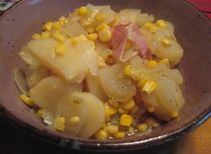 コーン缶とじゃがいもの煮物-レシピのメイン写真