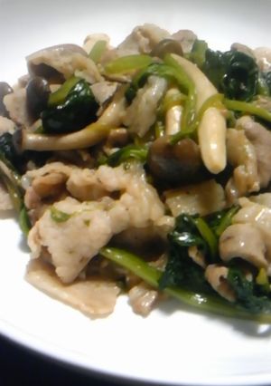 豚しめほうれんバタ醤油♪-レシピのメイン写真