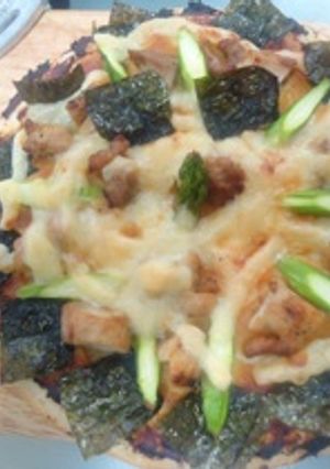 鶏肉とアスパラの味噌ピザ-レシピのメイン写真