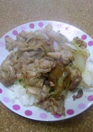材料３つ、時間がない時の豚塩丼-レシピのメイン写真