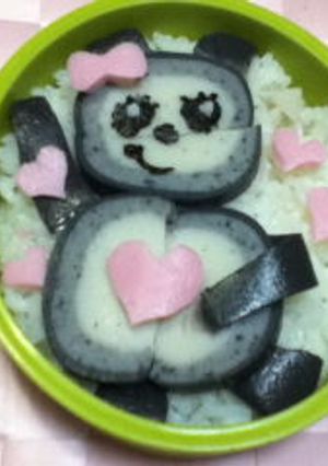 キャラ弁に上野のパンダくんかまぼこ弁当-レシピのメイン写真