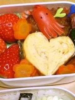 ふんわり!だし巻き風ハート玉子焼 お弁当-レシピのメイン写真