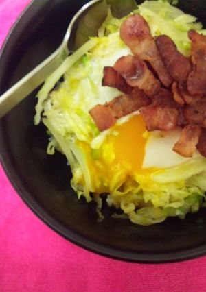全部まぜて〜♪新型ベーコンエッグ丼★-レシピのメイン写真