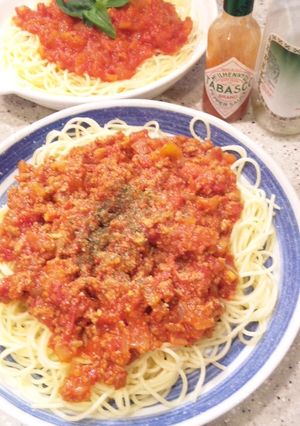 トマトソースベースの優しいミートソース-レシピのメイン写真