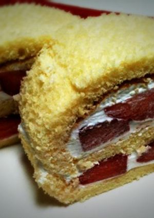 苺たっぷりロールケーキ★-レシピのメイン写真