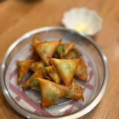 รูปของ おつまみにぴったり🍻大葉とチーズ揚げ！