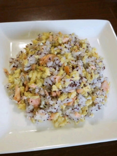 簡単☆彩り混ぜご飯-レシピのメイン写真