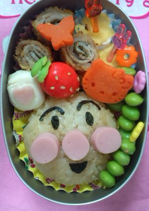 キャラ弁に、うずらの玉子でイチゴ-レシピのメイン写真