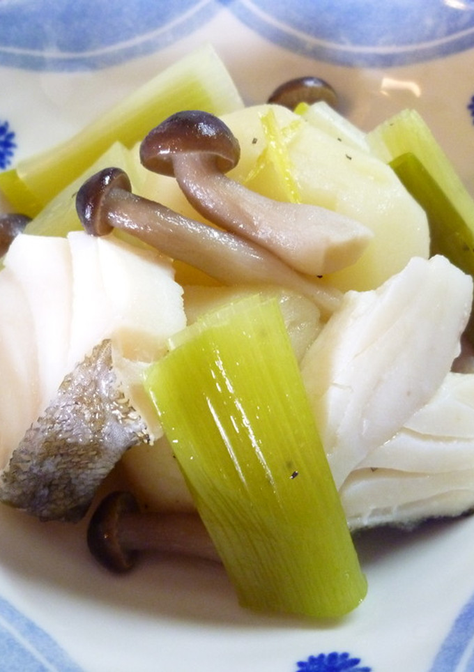鱈とじゃがいもの塩煮(o^－^o)-レシピのメイン写真