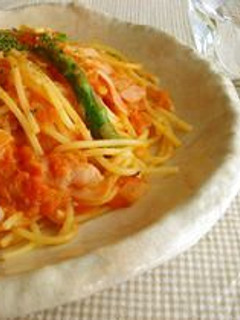アスパラとベーコンのトマトソースパスタ*-レシピのメイン写真