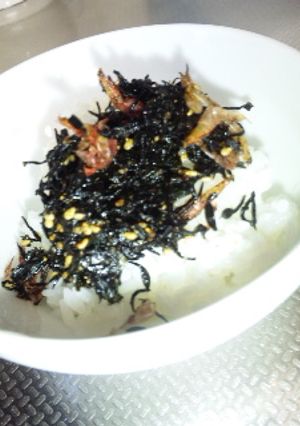 我が家のふりかけシリーズ①ひじき-レシピのメイン写真