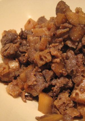 　冷凍こんにゃくと牛肉のゴロゴロ煮-レシピのメイン写真