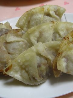 残った餃子の皮で☆チョコバナナ揚げ餃子☆-レシピのメイン写真