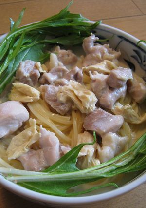 鶏もも肉と湯葉の豆乳ミルクスープスパ-レシピのメイン写真