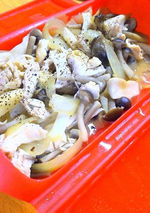 ルクエでキノコとささ身の味噌蒸し☆-レシピのメイン写真
