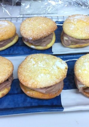 ひとつだけペアがいないチョコブッセ-レシピのメイン写真