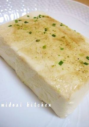 ヒガシマルうどんスープで『だし豆腐』-レシピのメイン写真