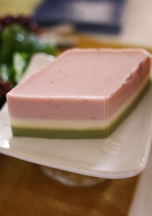 雛祭りに☆ 菱餅風　豆腐ゼリー-レシピのメイン写真