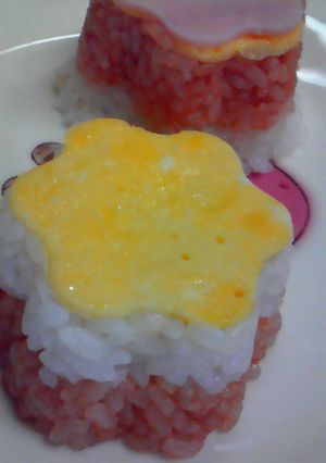 カップで簡単♪お花ごはん＊-レシピのメイン写真