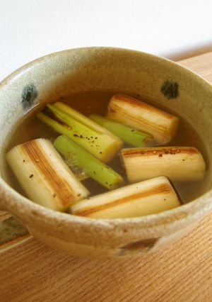 長ねぎだけ！のコンソメスープ-レシピのメイン写真