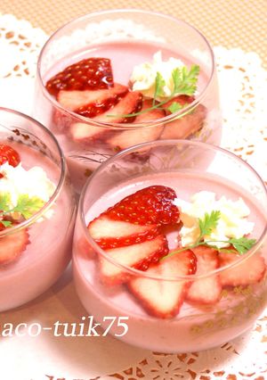 ふわふわピンク。の苺プリン-レシピのメイン写真