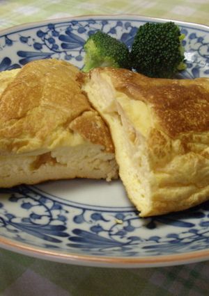 メレンゲでふわふわ玉子焼き-レシピのメイン写真